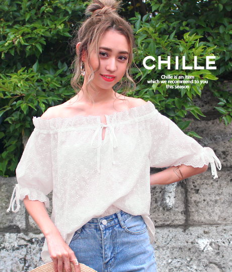 コットンレース刺繍オフショルトップス Chille コットンレース刺繍