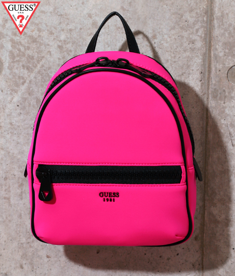 GUESS URBAN CHIC BACKPACK