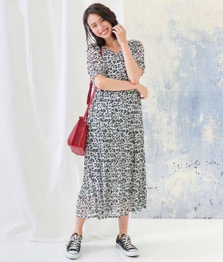 総柄vネックボタンワンピース ワンピース ドレス ロングワンピ マキシ丈ワンピース Factor レディースファッション通販anapオンライン