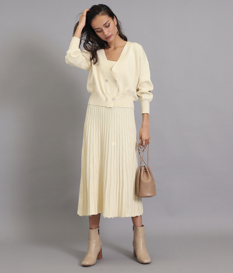 最高のニット ワンピース カーディガン 人気のファッショントレンド