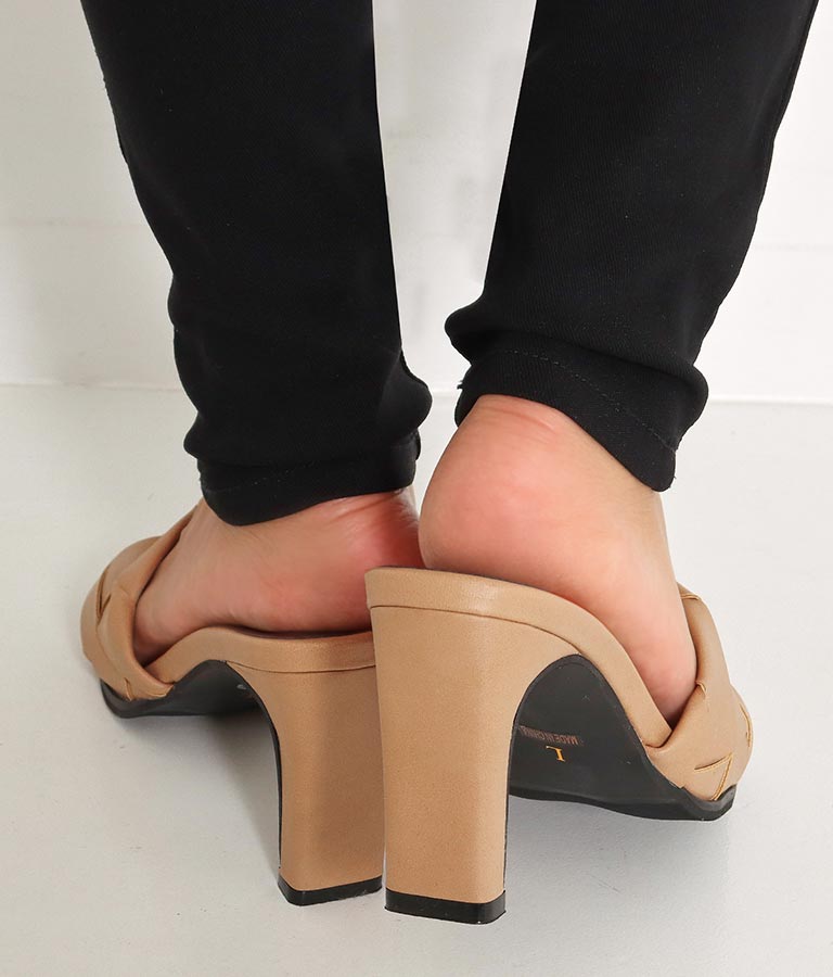 スクエアトゥキルティングフェイクレザーミュール(シューズ・靴/サンダル) | anap Latina