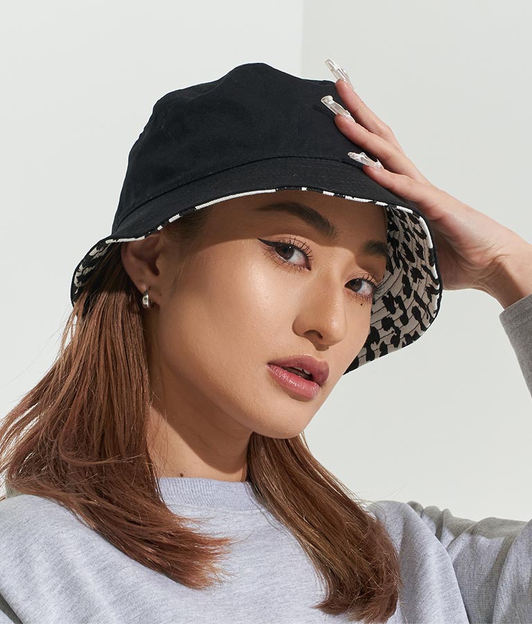 リバーシブルモノトーンレオパードバケットハット(ファッション雑貨/ハット・キャップ・ニット帽 ・キャスケット・ベレー帽) | anap Latina