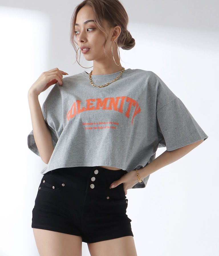 ショート丈ロゴプリントTシャツ(トップス/Tシャツ) | anap Latina