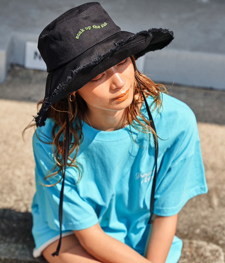 紐付きつば広刺繍バケットハット(ファッション雑貨/ハット・キャップ・ニット帽 ・キャスケット・ベレー帽) | anap mimpi