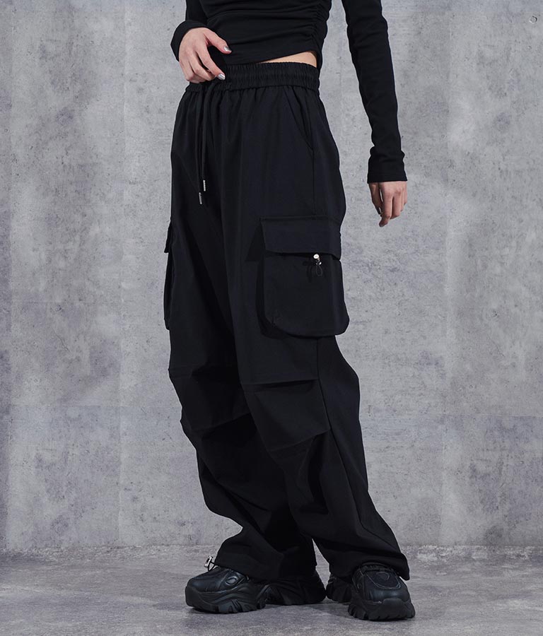 ANAP アナップ レディース ladies ドロスト 付き タック ワイド カーゴ パンツ ロングパンツ ブラック系 one size